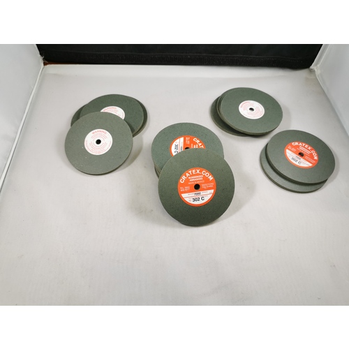 3″ × 1/8″ × 1/4″ - Resin Bonded Rubber Wheel (Coarse Grit)