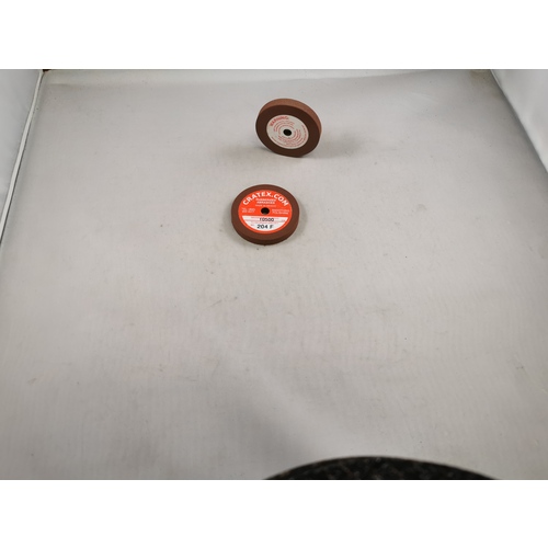 2″ × 1/4″ × 1/4″ - Resin Bonded Rubber Wheel (Fine Grit)