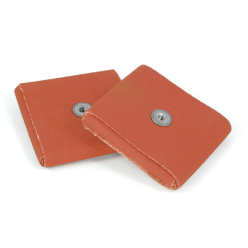 ‎3M Square Pad 747D 1-1/2″ × 1-1/2″ × 3/8″ P120 X-weight